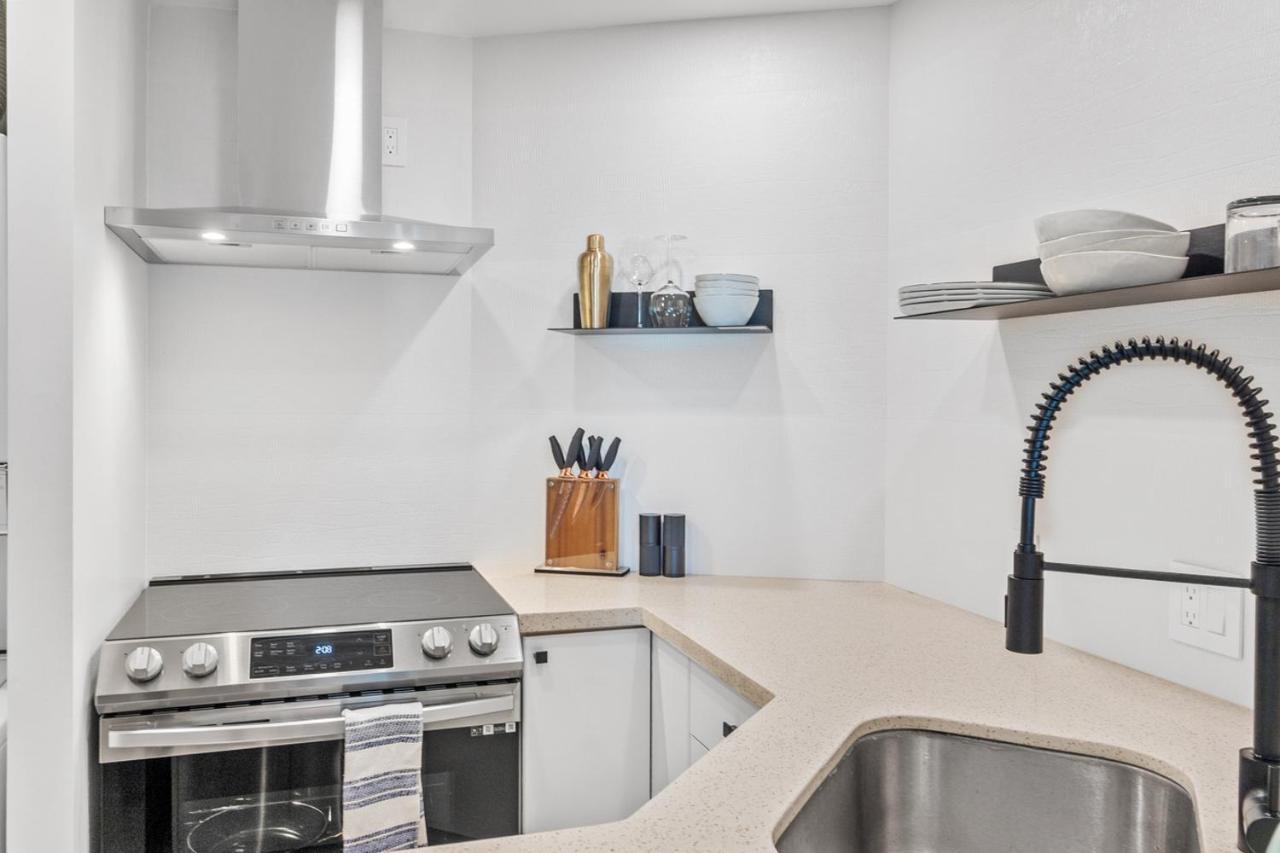 Apartamento Downtown Luxury 1Br Coal Harbour Vancouver Exterior foto